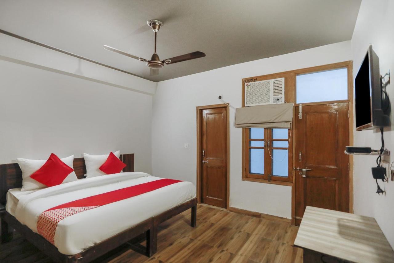Flagship Hotel Discovery Near Pvr Ansal Plaza Greater Noida Εξωτερικό φωτογραφία